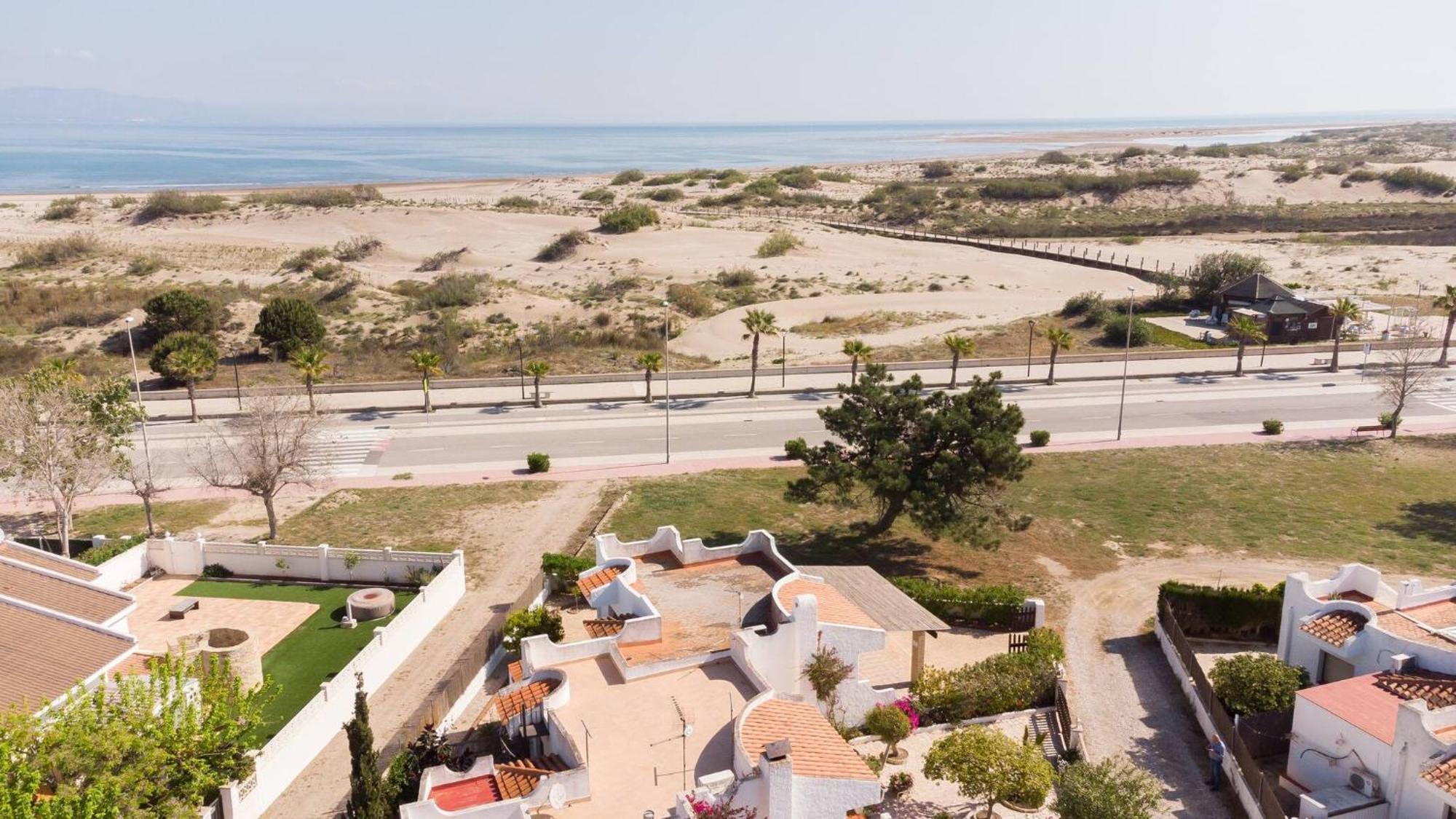 Eusebio - Casa En Riumar Para 4 Personas Y En Primera Linia De Mar - Deltavacaciones Dış mekan fotoğraf